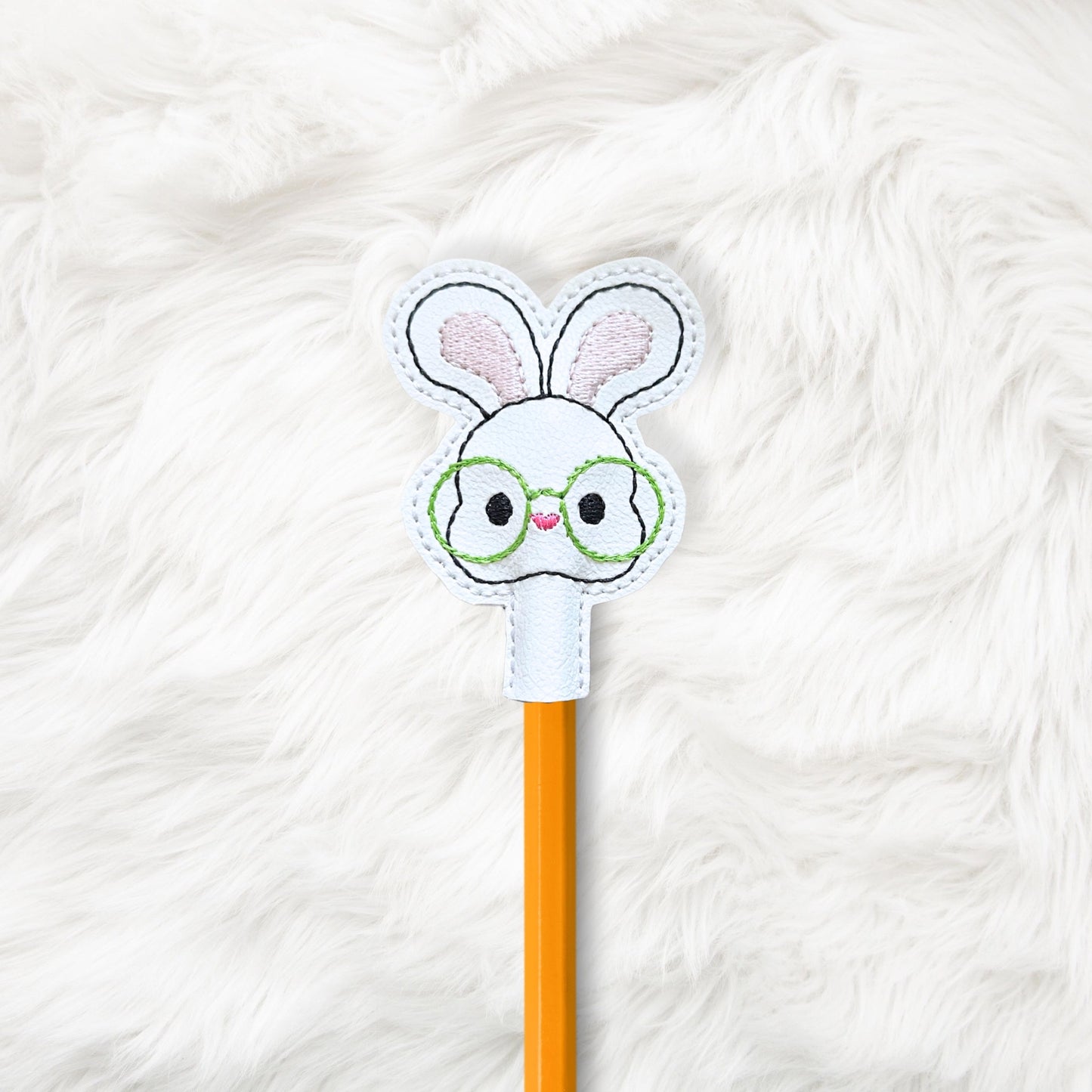 ITH 4x4 Bunny Glasses Pencil Topper