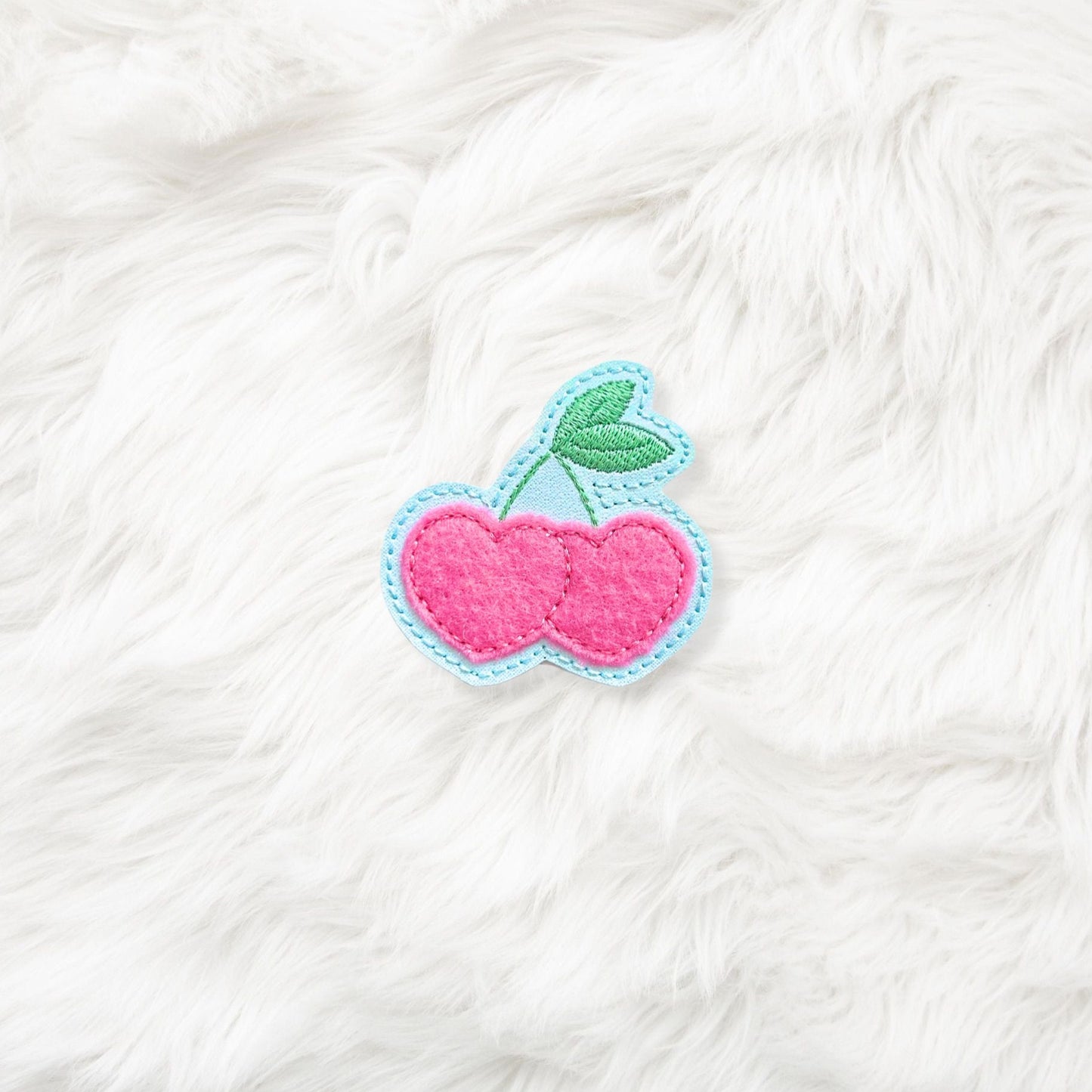 ITH 4x4 Cherry Hearts Appliqué Feltie