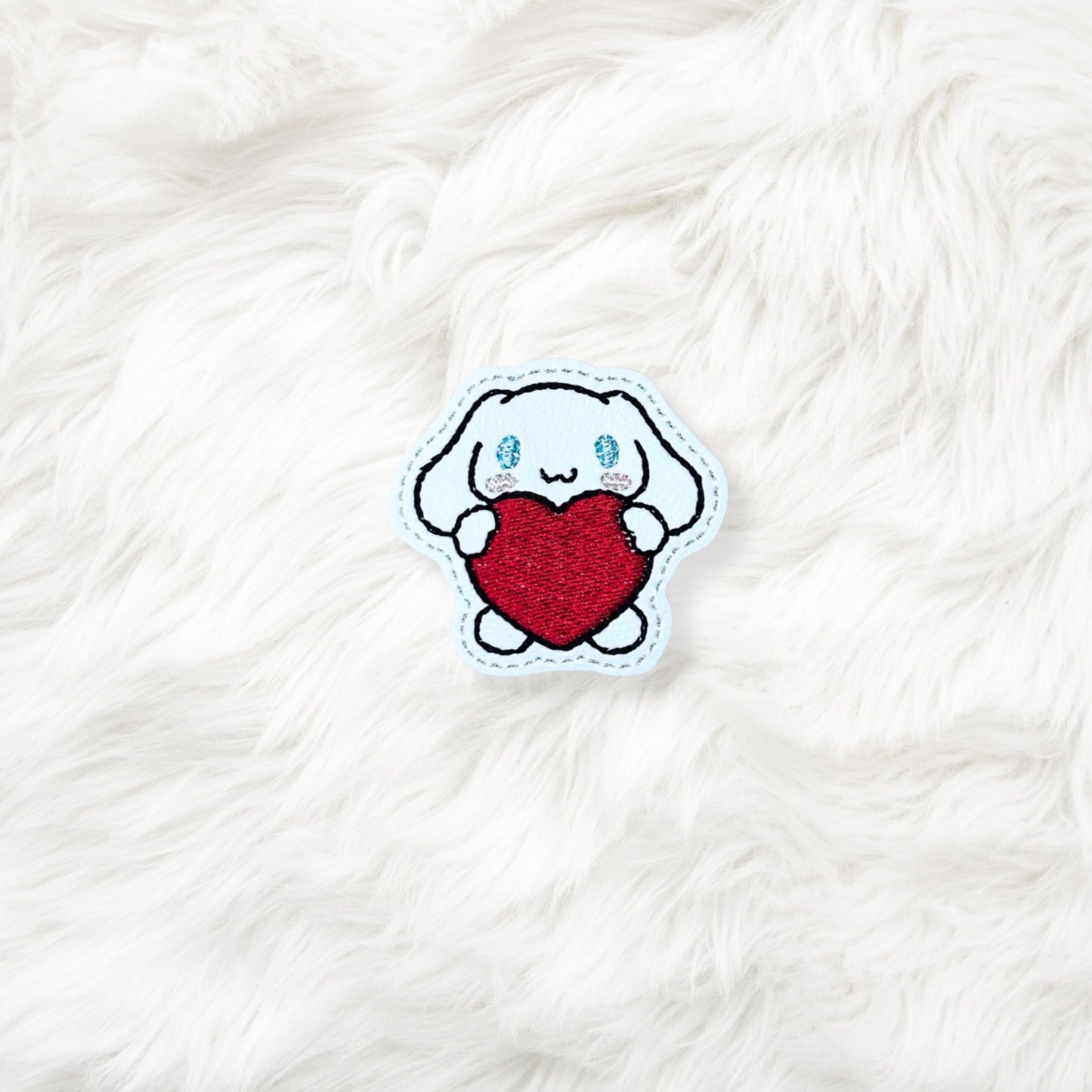 ITH 4x4 C Red Heart Feltie