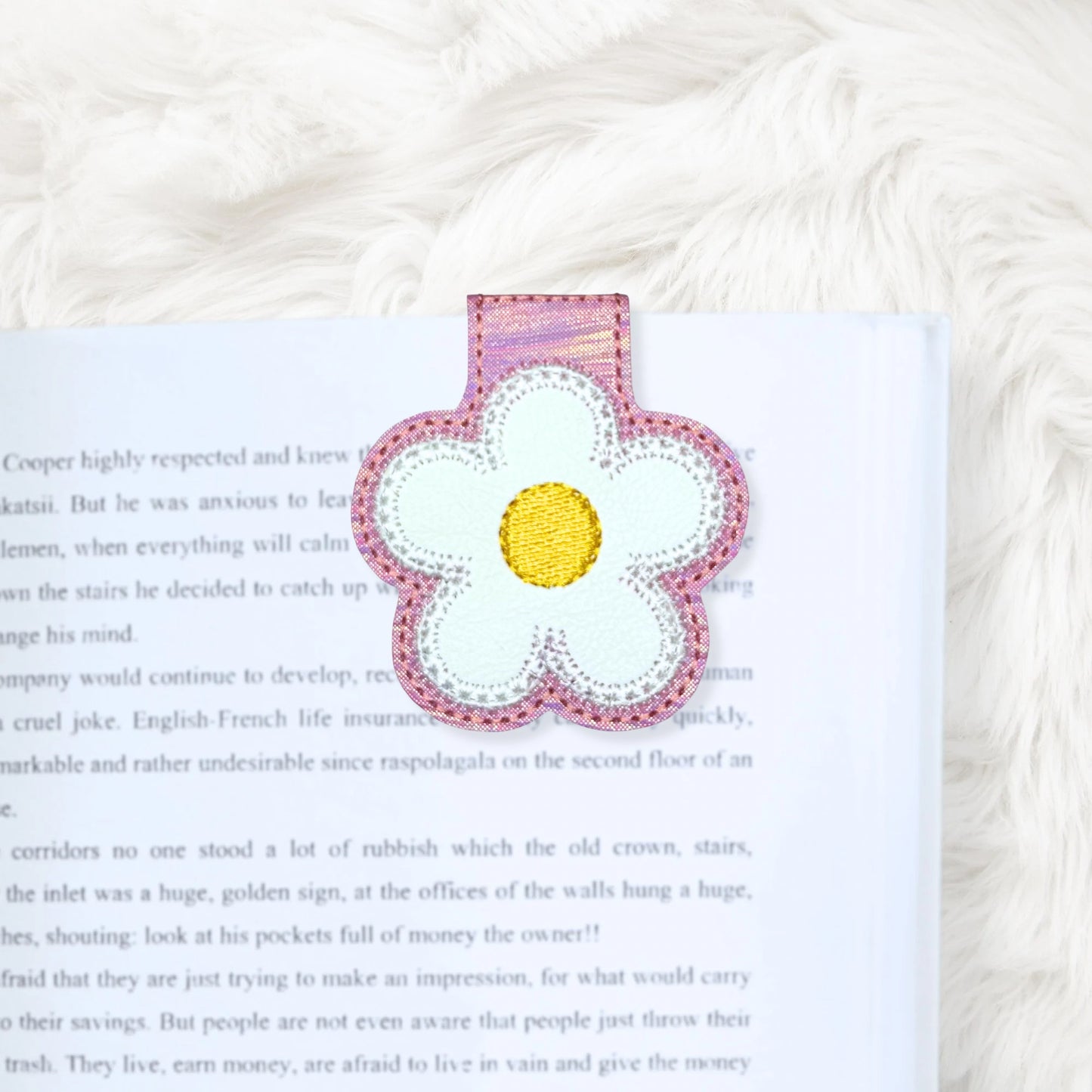 ITH 4x4 Floral Appliqué Foldover Magnetic Bookmark