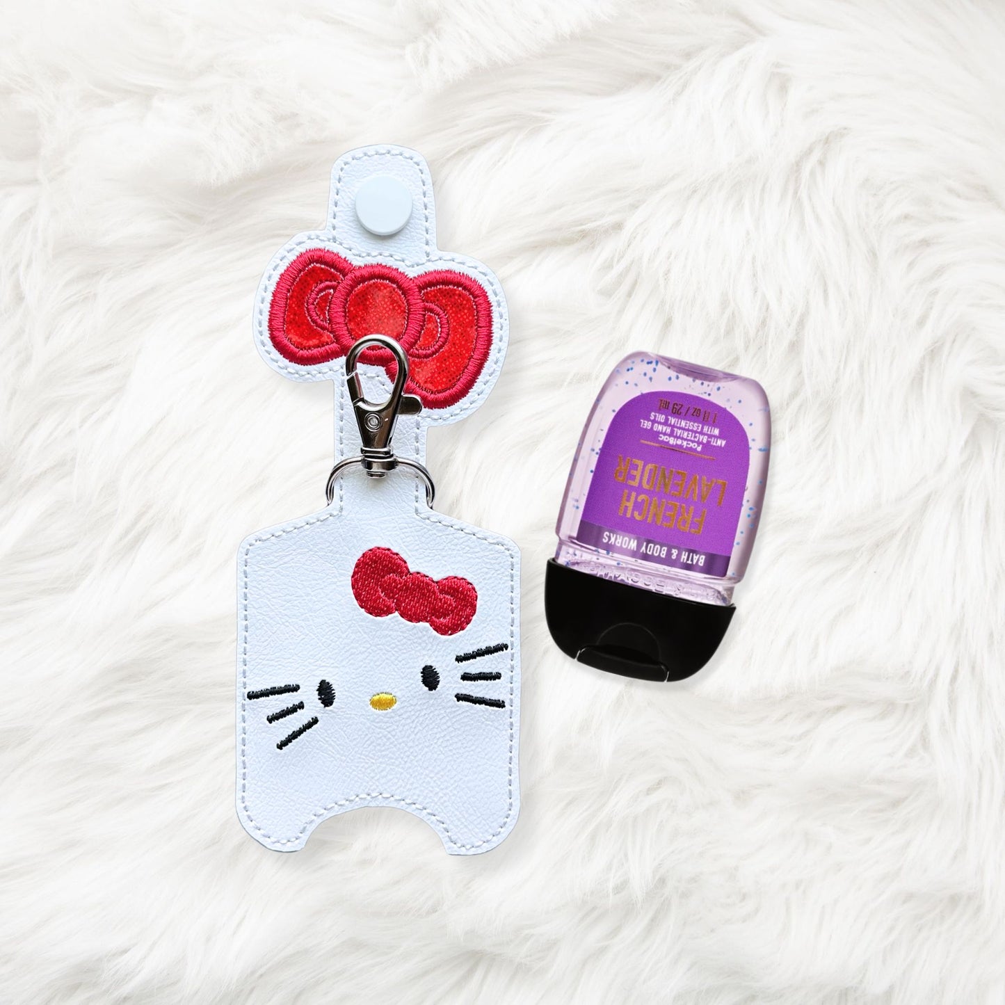 ITH 5x7 1oz Kitty Bow Sanitizer Holder