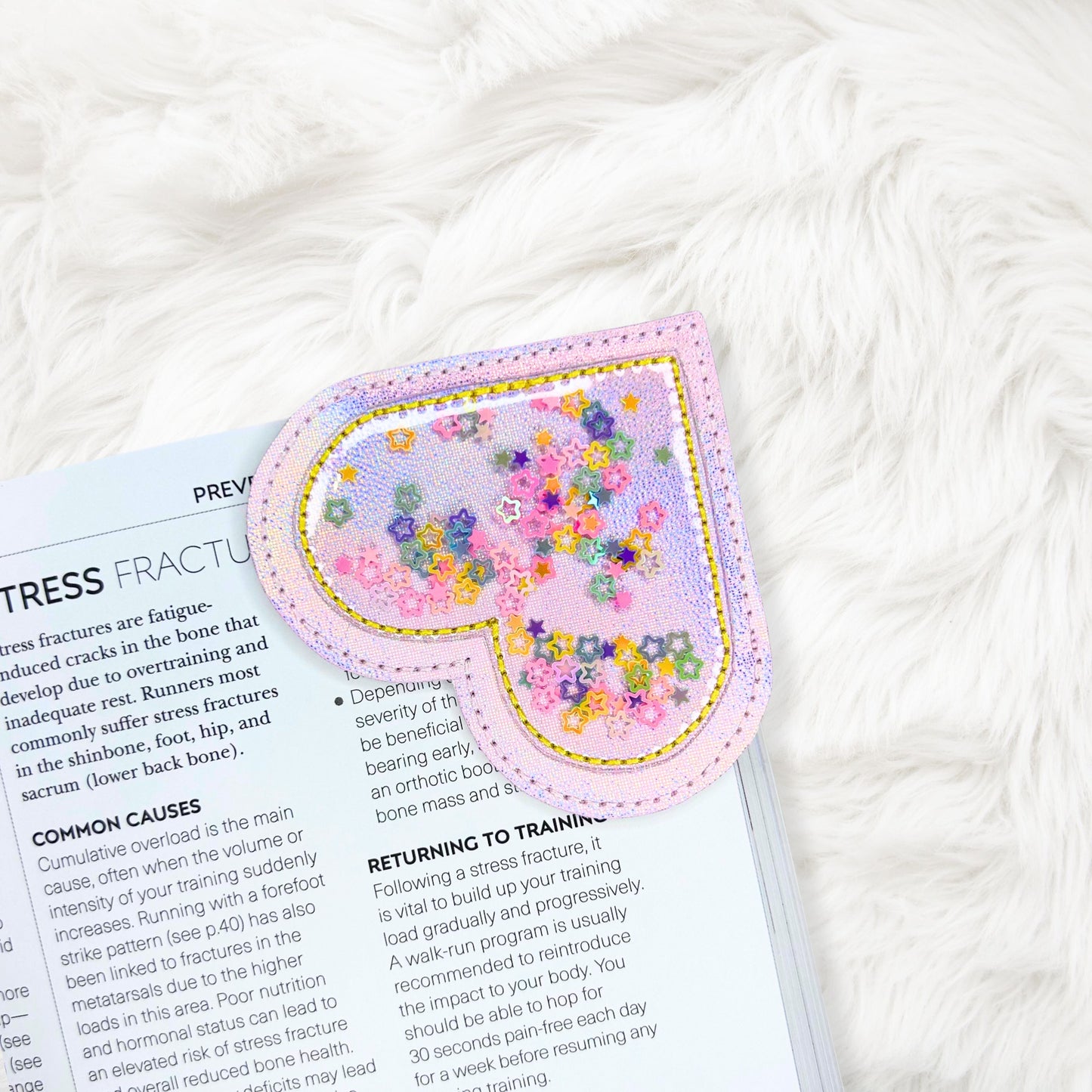 ITH 4x4 Heart Shaker Corner Bookmark