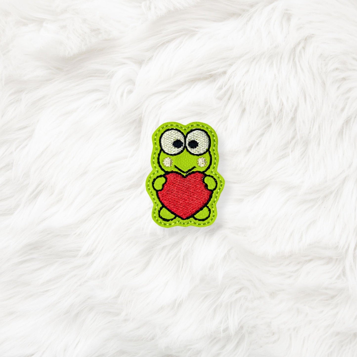 ITH 4x4 K Red Heart Feltie
