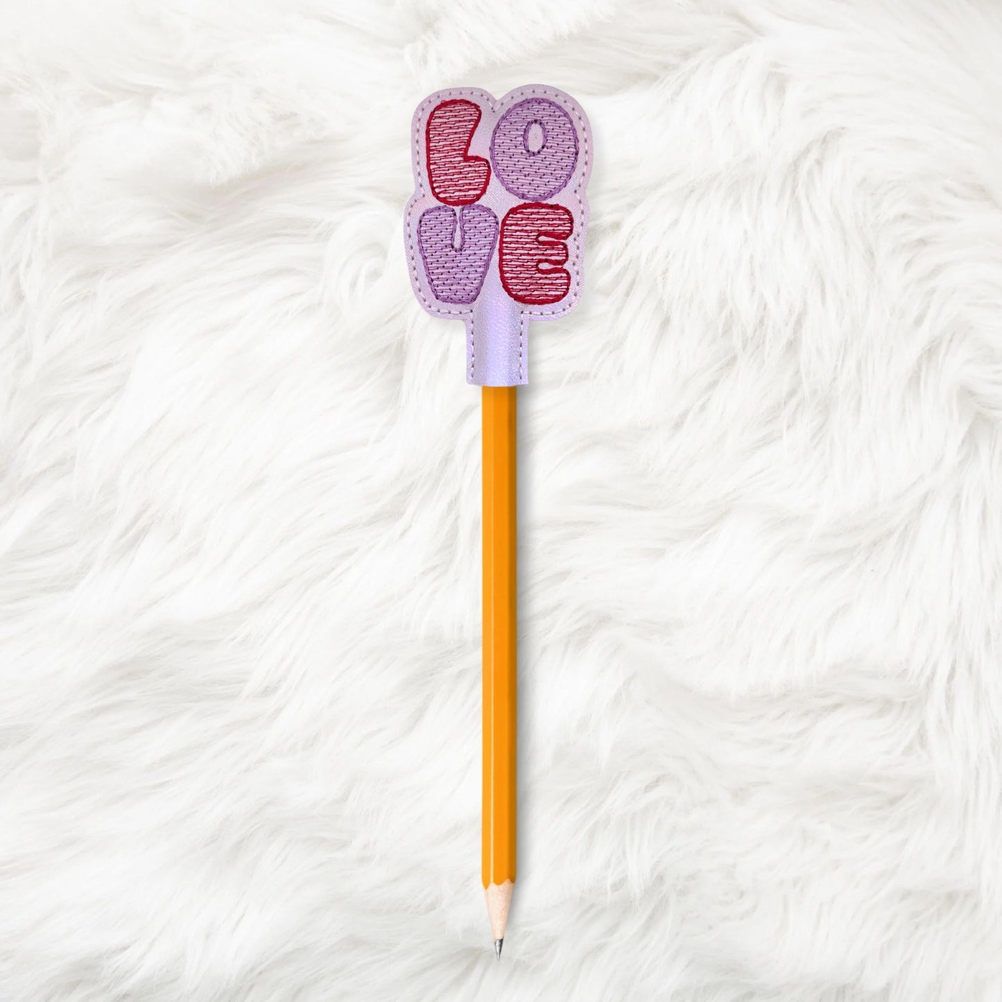 ITH 4x4 LOVE Pencil Topper