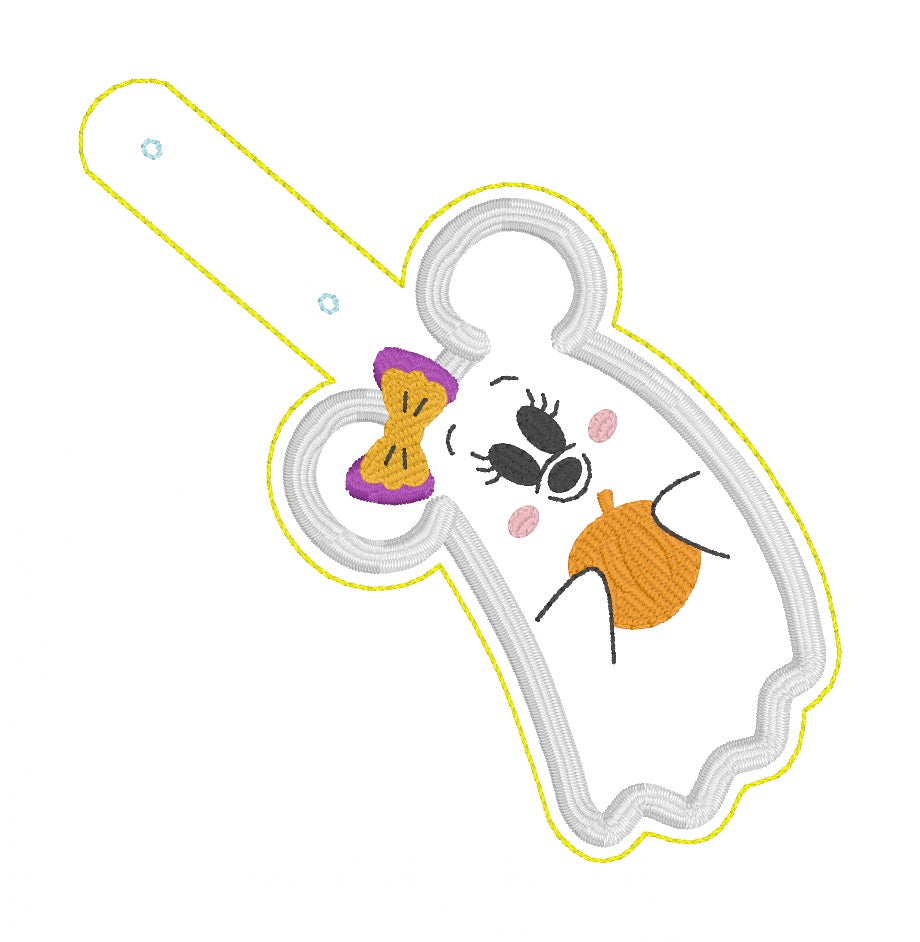 ITH 4x4 Mrs Mouse Ghost Appliqué Snaptab/Eyelet