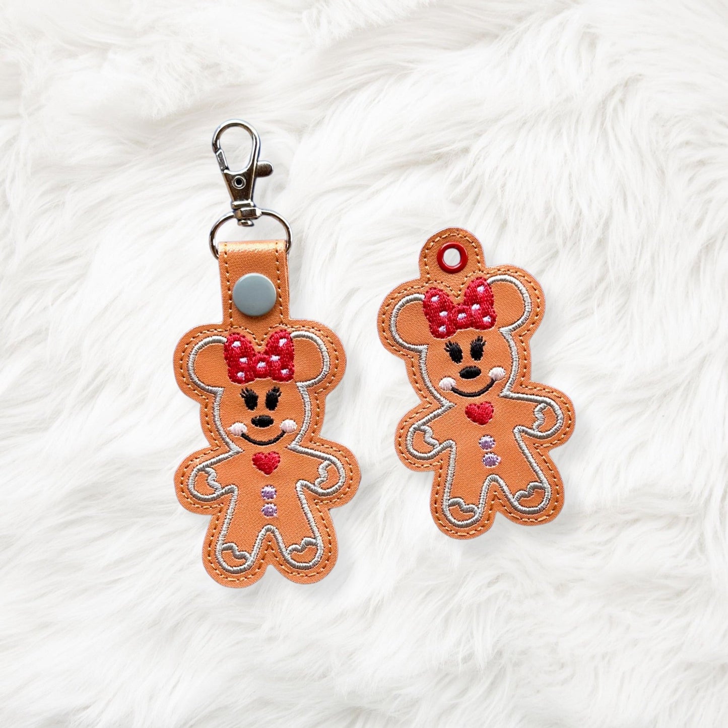 ITH 4x4 Ms Mouse Gingerbread Snaptab/Eyelet