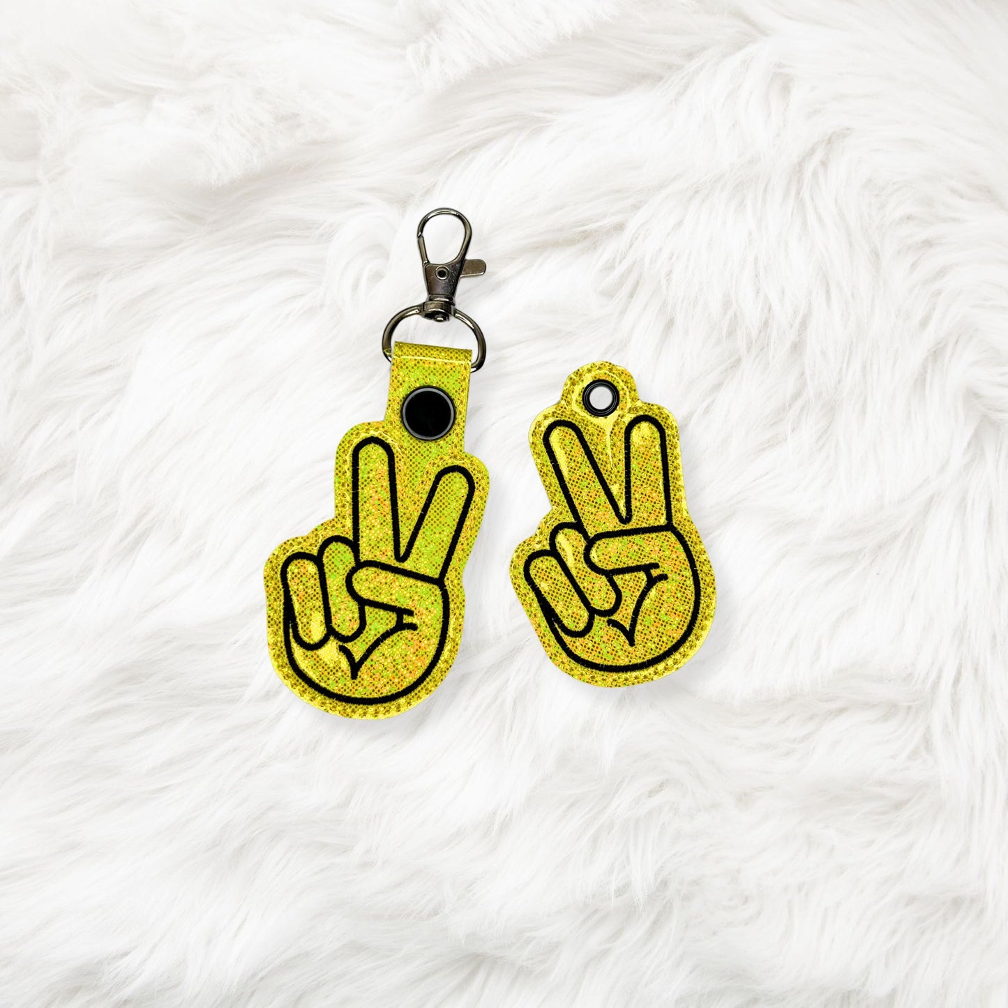 ITH 4x4 Peace Snaptab/Eyelet