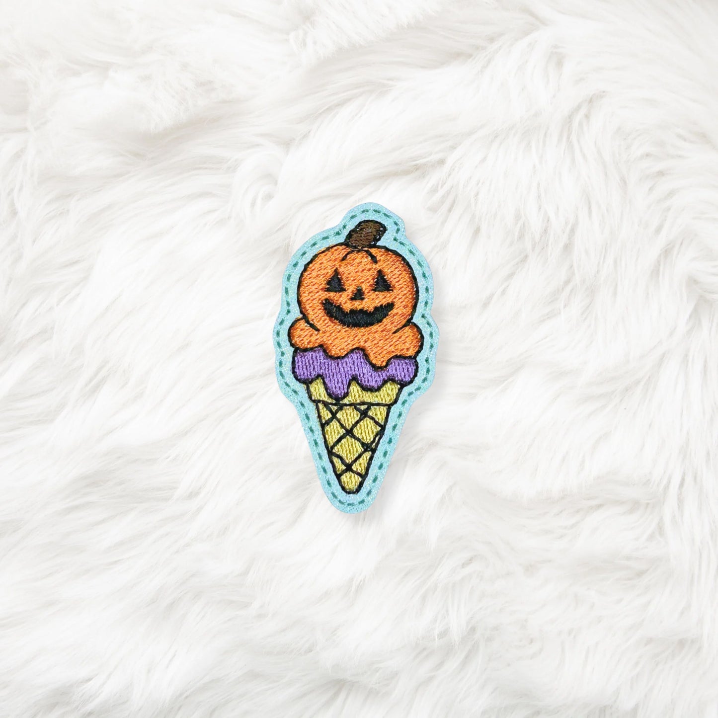 ITH 4x4 Pumpkin Cone Feltie