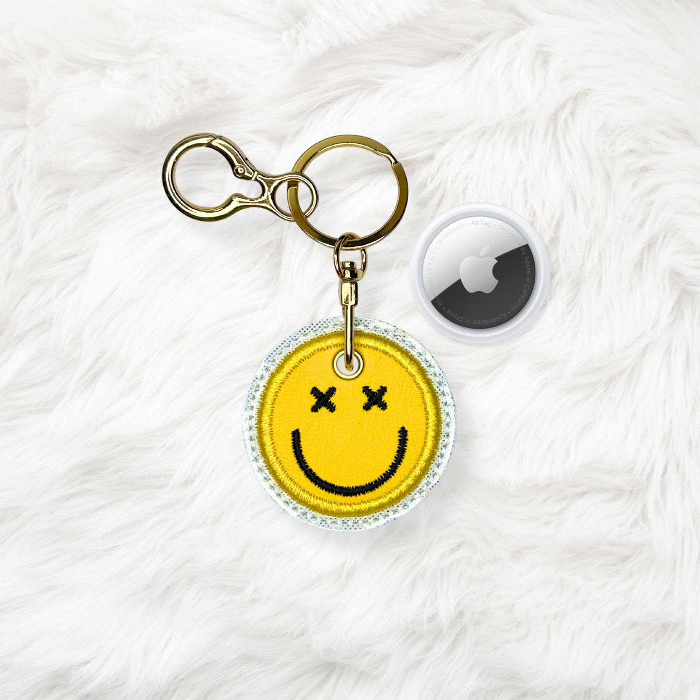 ITH 4x4 Smiley Appliqué Air Tag Holder