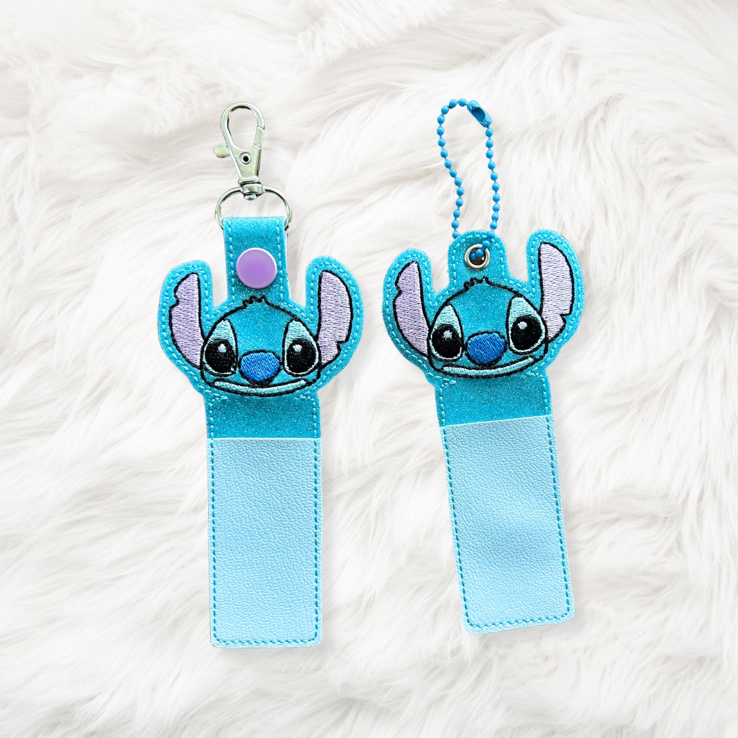 ITH 5x7 Blue Alien Lip Balm Holder