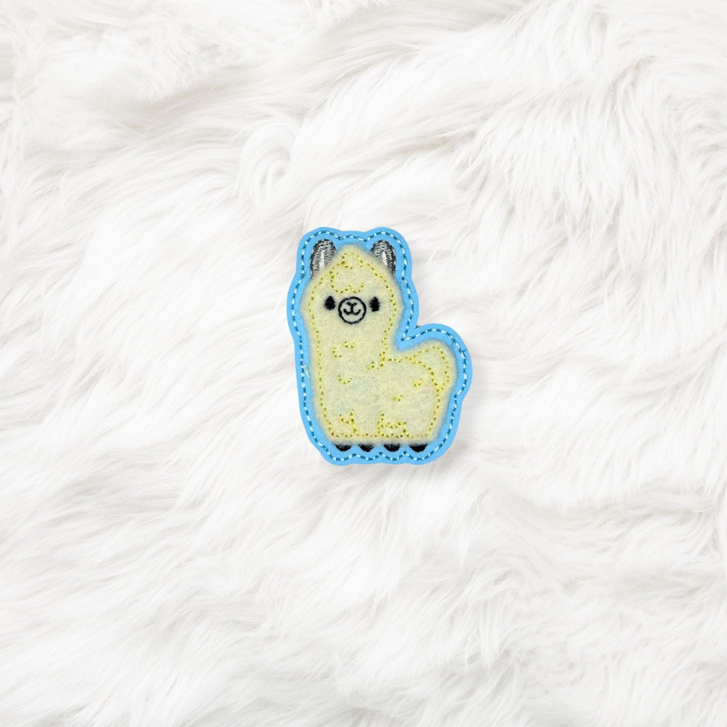 ITH 4x4 Alpaca Appliqué Feltie