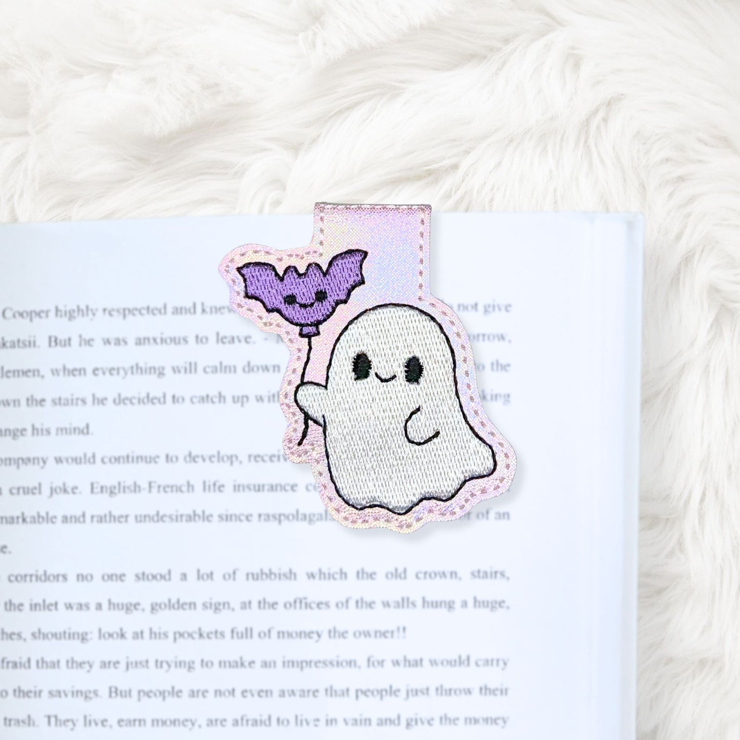 ITH 4x4 Balloon Ghost Foldover Magnetic Bookmark