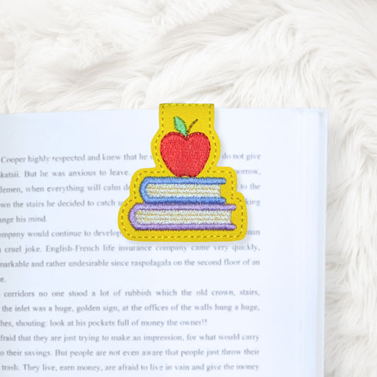 ITH 4x4 Books Foldover Magnetic Bookmark