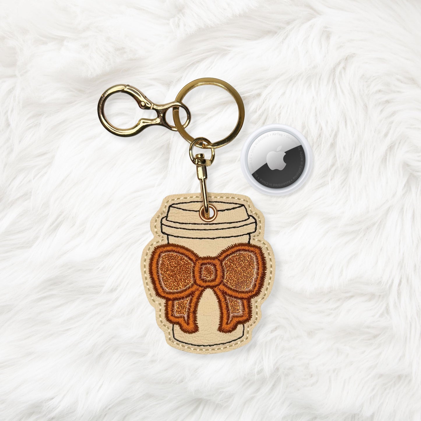 ITH 4x4 Bow Coffee Cup Appliqué Air Tag Holder