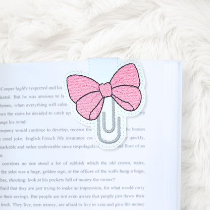 ITH 4x4 Bow Paperclip Foldover Magnetic Bookmark