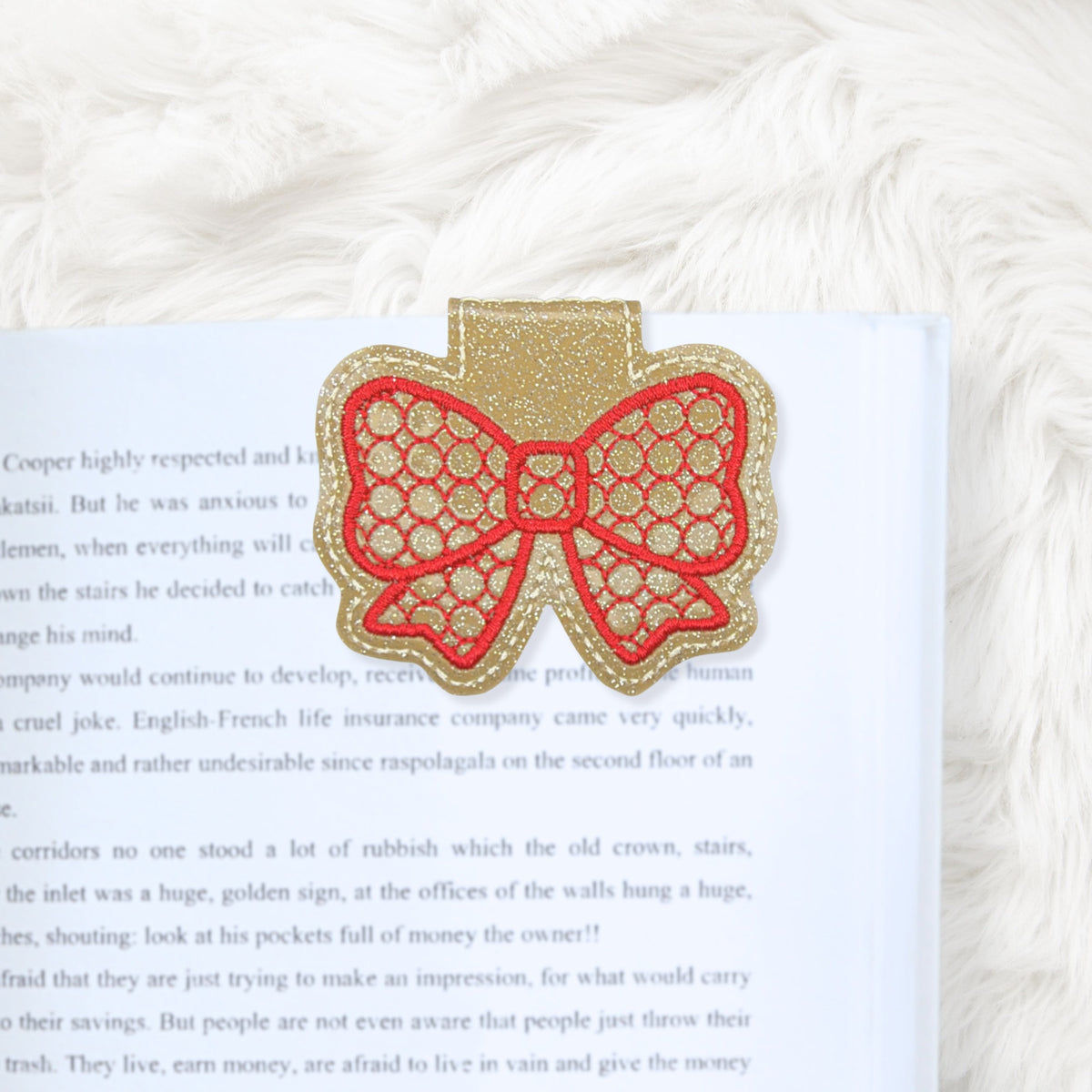 ITH 4x4 Bubble Bow Foldover Magnetic Bookmark