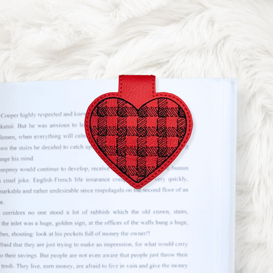 ITH 4x4 Buffalo Plaid Heart Foldover Magnetic Bookmark