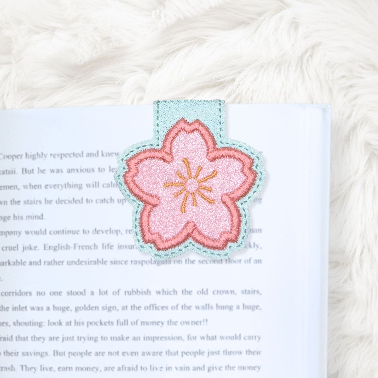 ITH 4x4 Cherry Blossom Appliqué Foldover Magnetic Bookmark