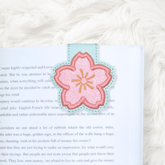 ITH 4x4 Cherry Blossom Appliqué Foldover Magnetic Bookmark