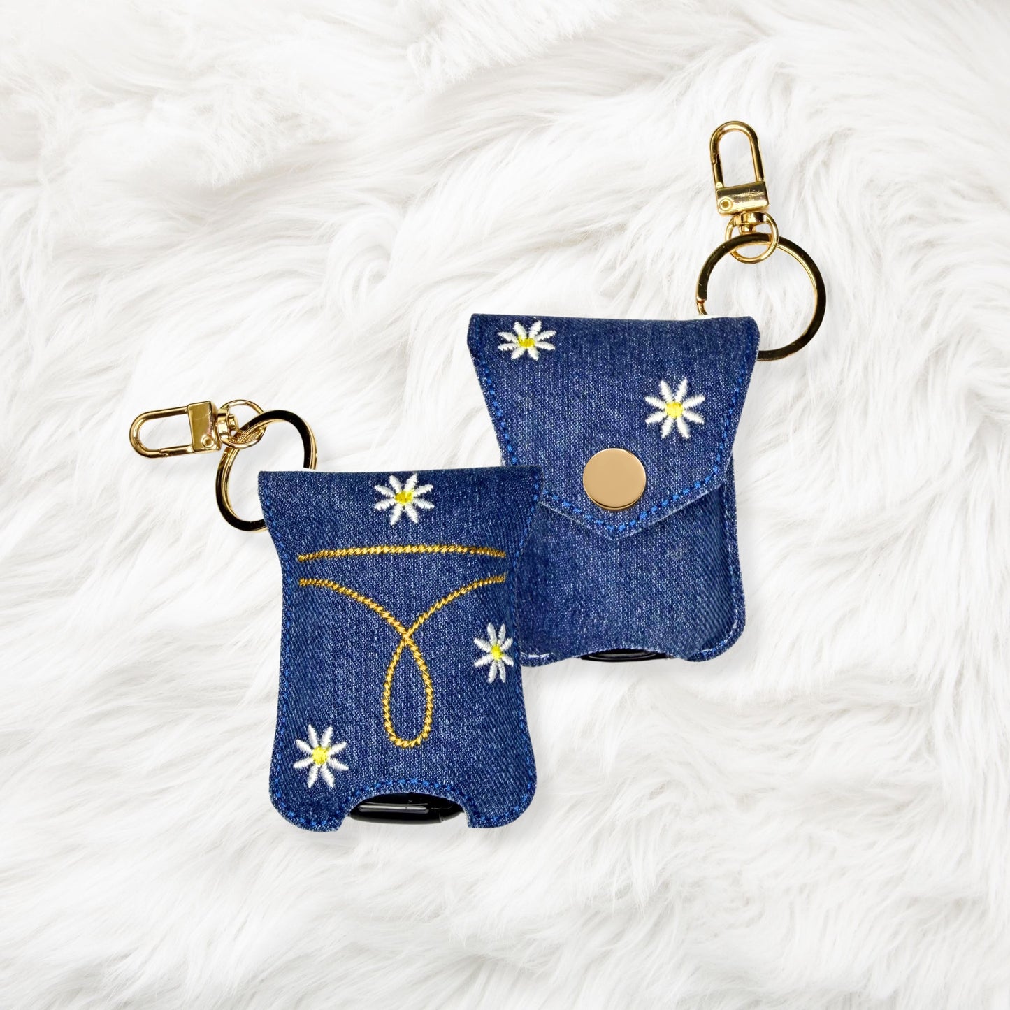 ITH 5x7 1oz Denim Daisy Sanitizer Holder