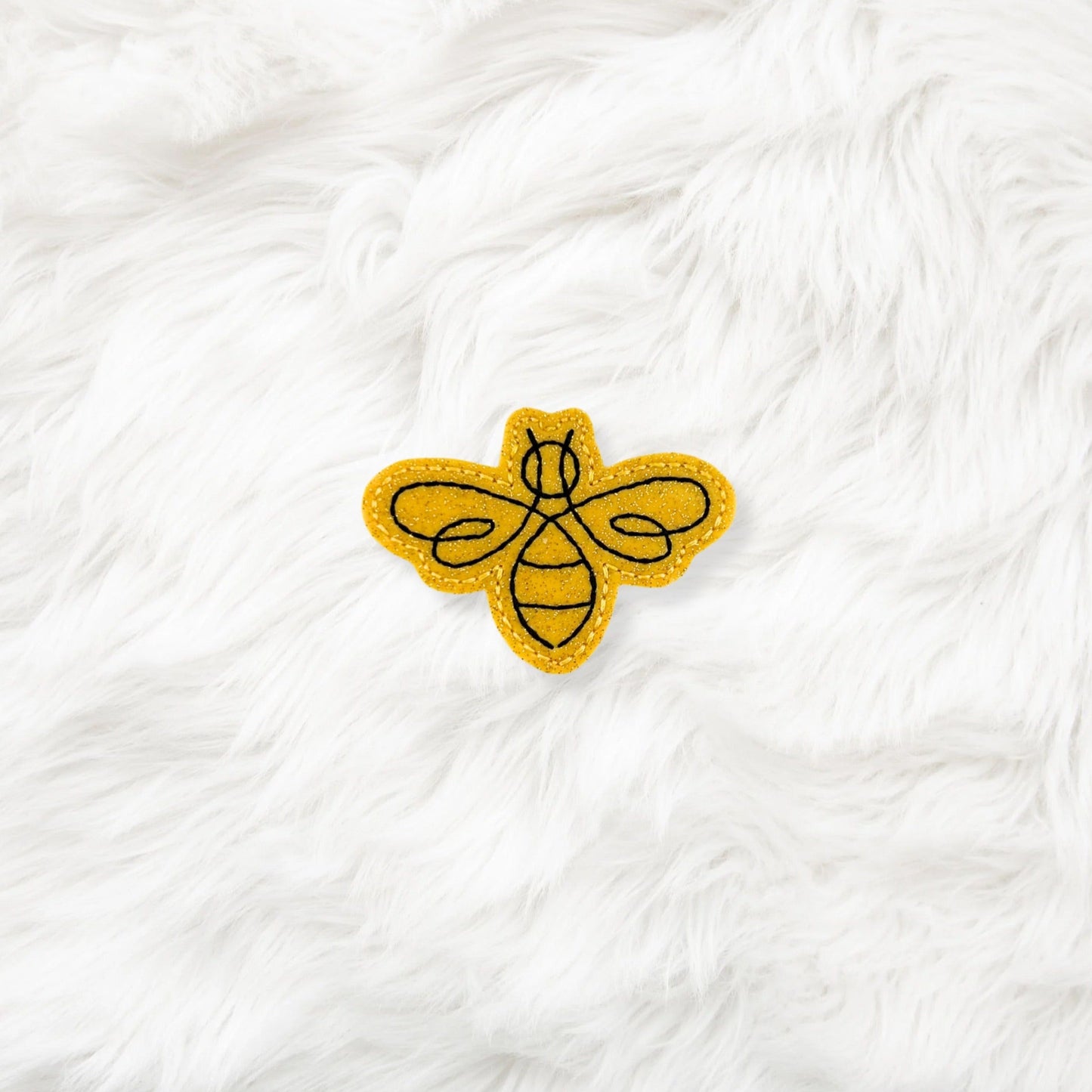 ITH 4x4 Doodle Bee Feltie