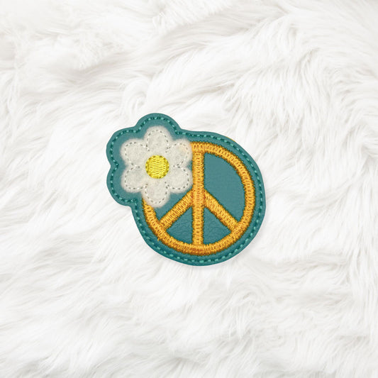 ITH 4x4 Floral Peace Appliqué Feltie