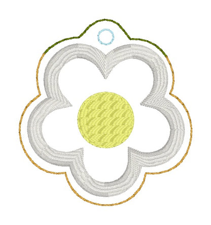 ITH 4x4 Flower Appliqué Air Tag Holder
