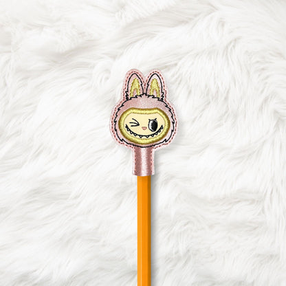 ITH 4x4 Fluffy Monster Pencil Topper