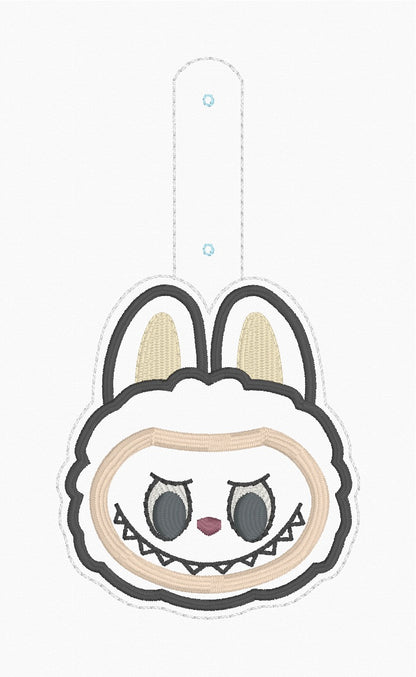 ITH 4x4, 5x7 Fluffy Monster Appliqué Snaptab/Eyelet