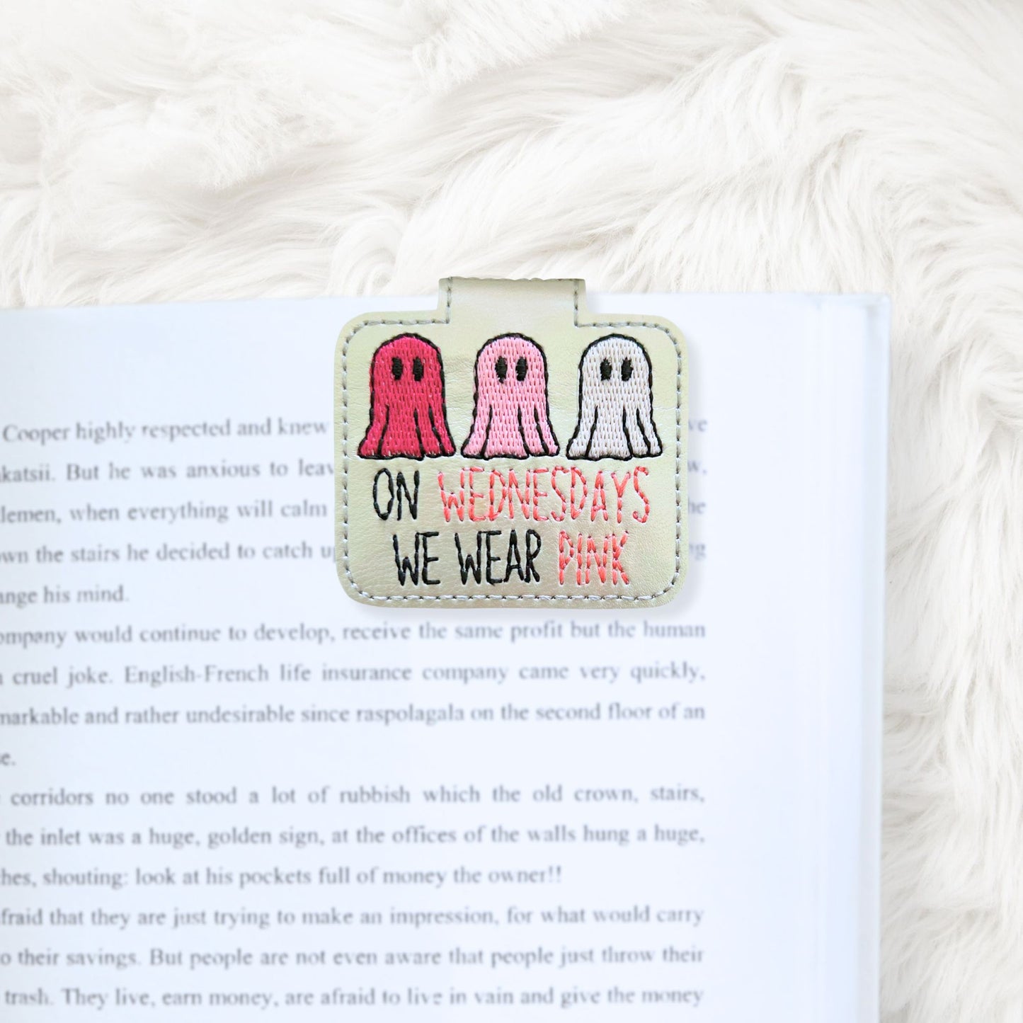 ITH 4x4 Pink Ghosts Foldover Magnetic Bookmark