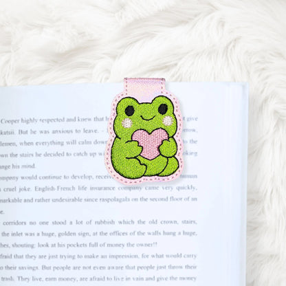 ITH 4x4 Frog Foldover Magnetic Bookmark
