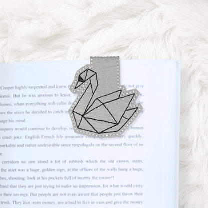 ITH 4x4 Geo Swan Foldover Magnetic Bookmark