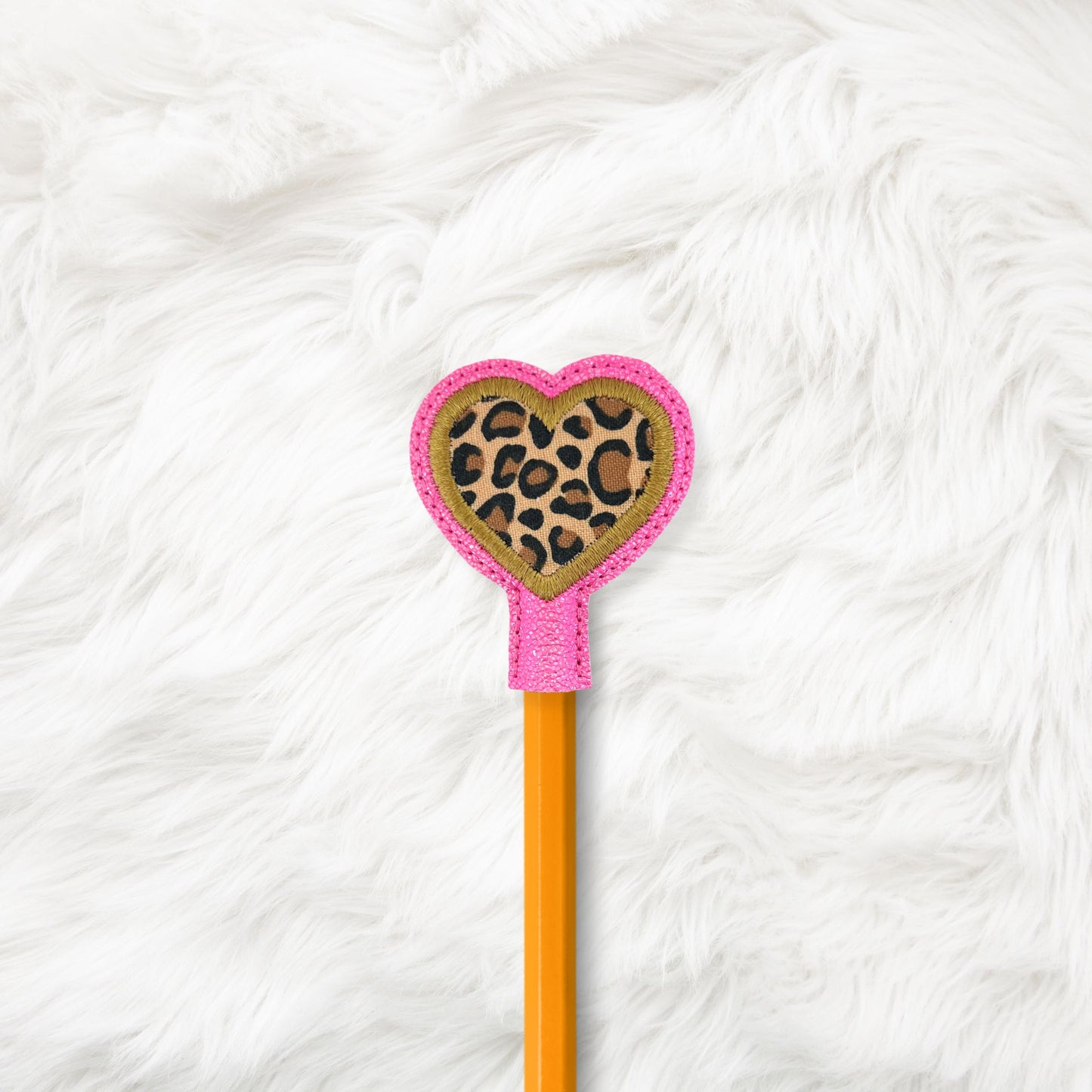 ITH 4x4 Heart Appliqué Pencil Topper