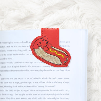 ITH 4x4 Hot Dog Foldover Magnetic Bookmark