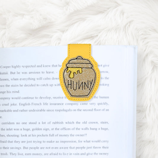 ITH 4x4 Hunny Appliqué Foldover Magnetic Bookmark