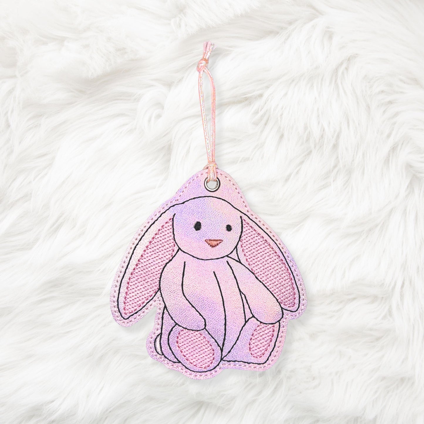 ITH 4x4 Bunny Ornament