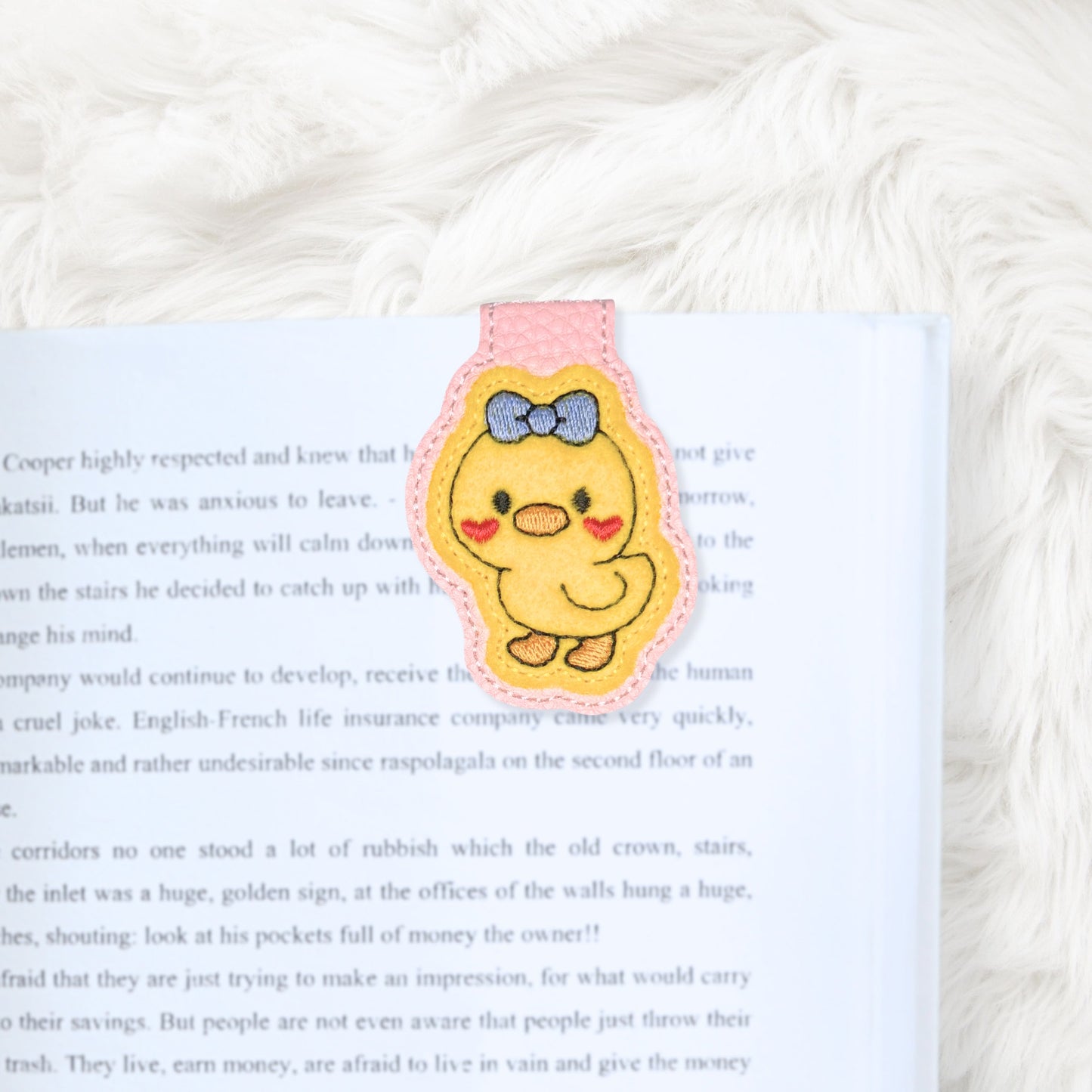 ITH 4x4 Kawaii Duck Appliqué Foldover Magnetic Bookmark