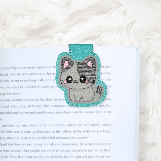ITH 4x4 Kawaii Kitten Appliqué Foldover Magnetic Bookmark