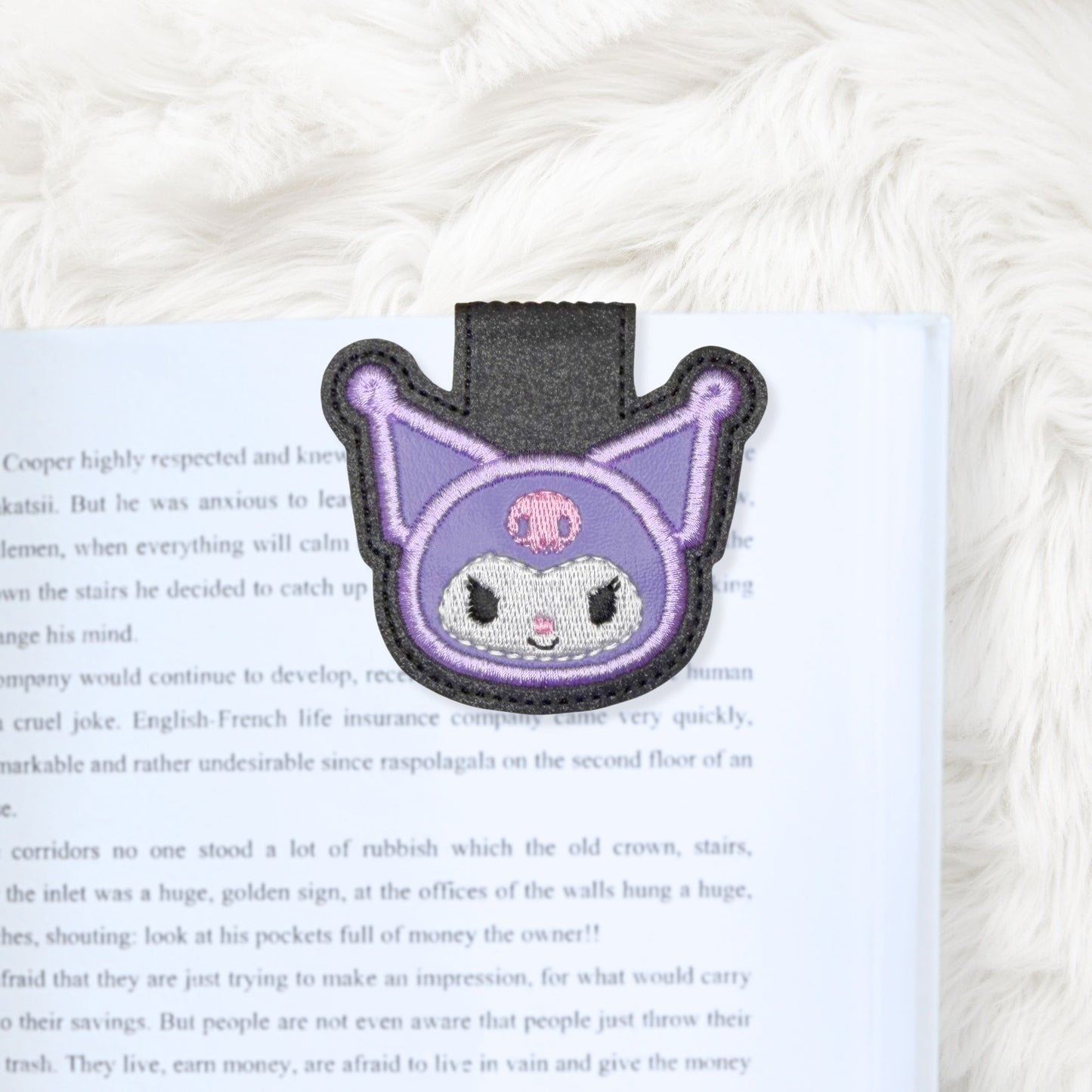 ITH 5x7 K Friend Appliqué Foldover Magnetic Bookmark
