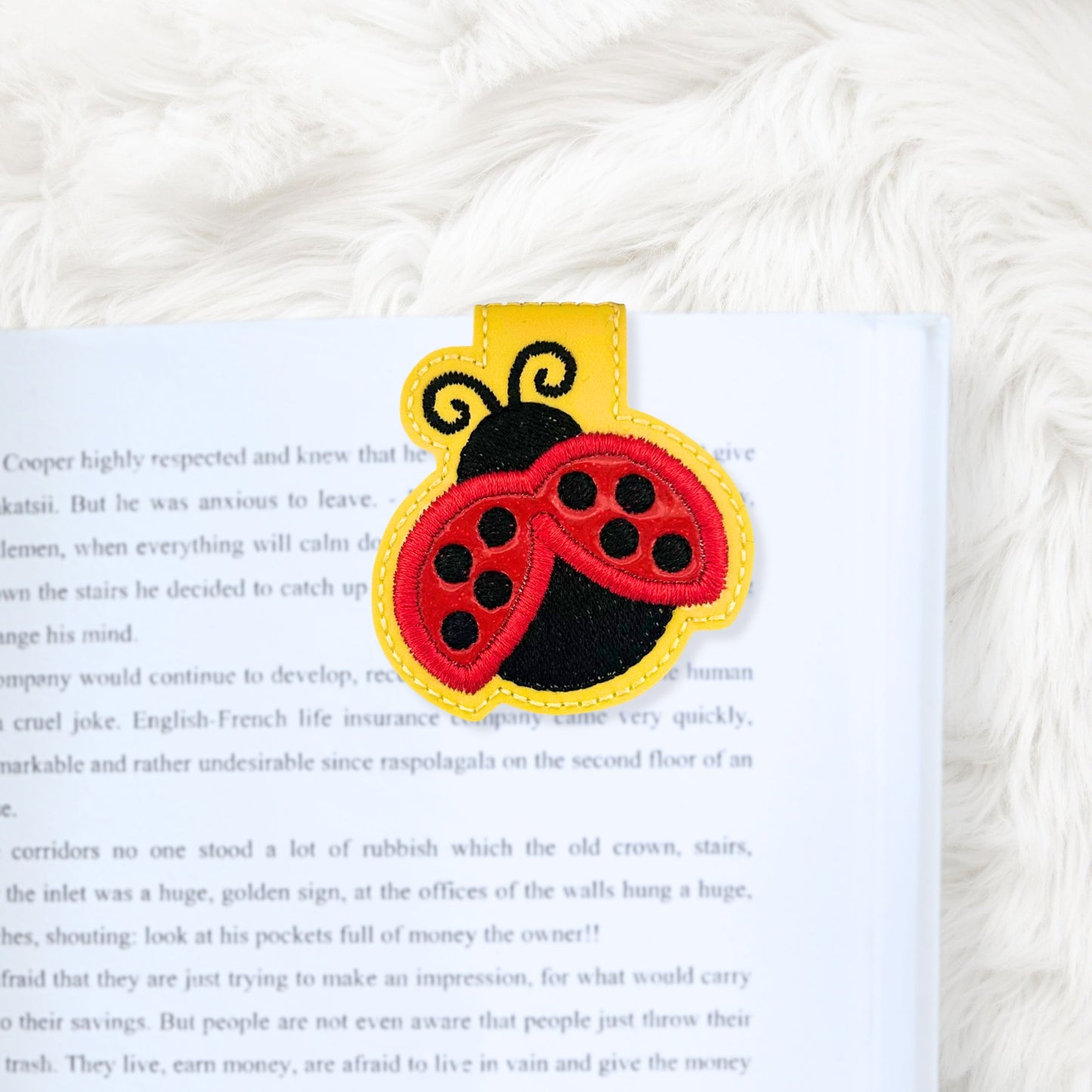 ITH 4x4 Lady Bug Appliqué Foldover Magnetic Bookmark