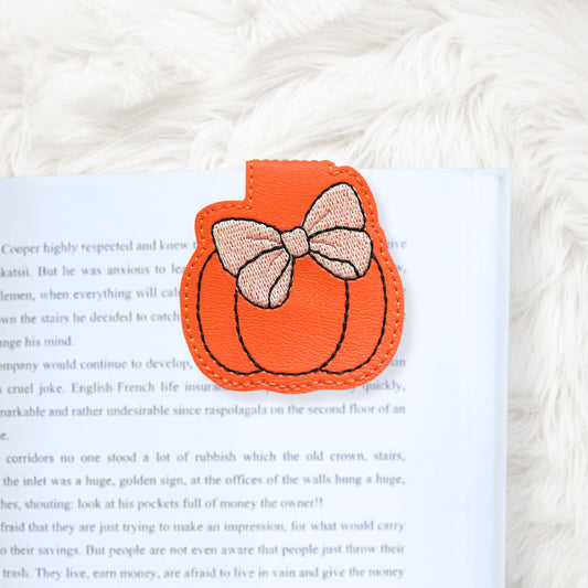 ITH 4x4 Pumpkin Bow Foldover Magnetic Bookmark