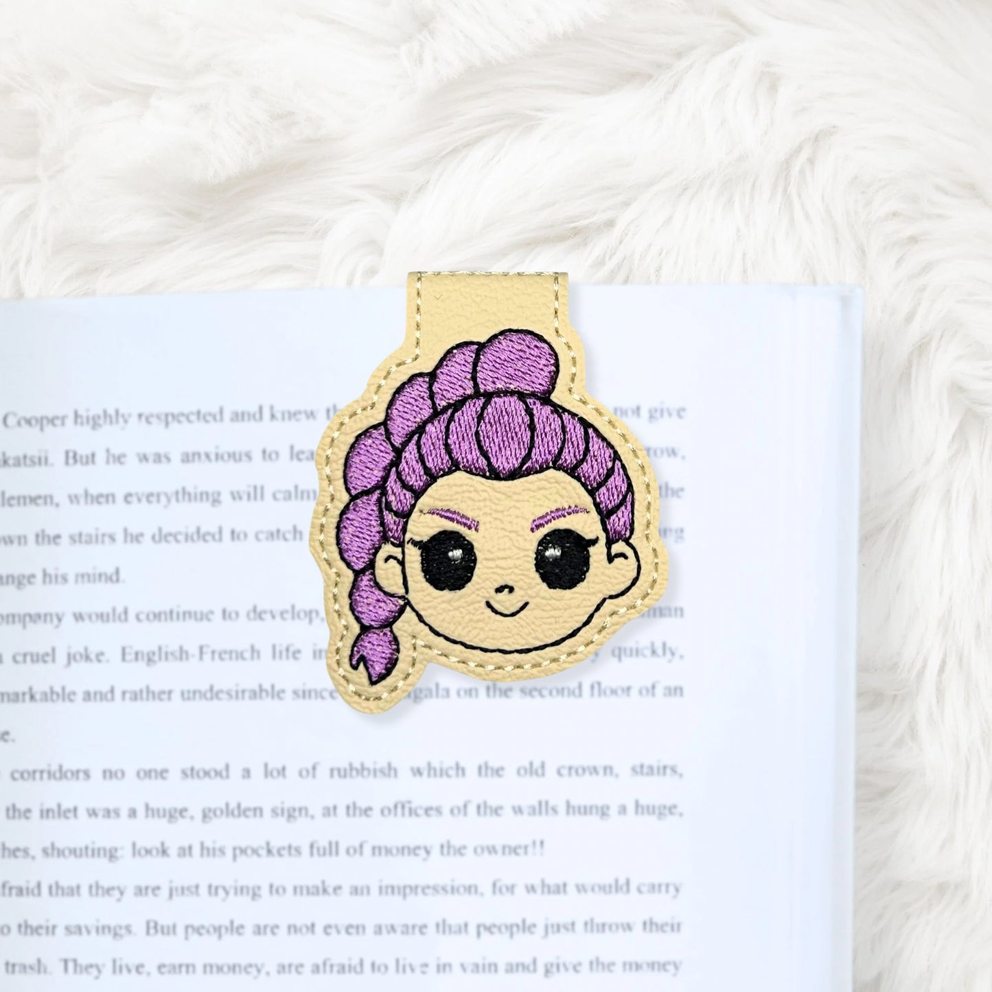 ITH 4x4 Rumi Foldover Magnetic Bookmark