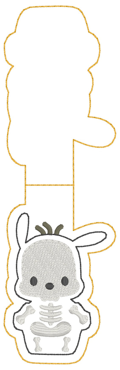ITH 5x7 Skeleton Puppy Appliqué Foldover Magnetic Bookmark