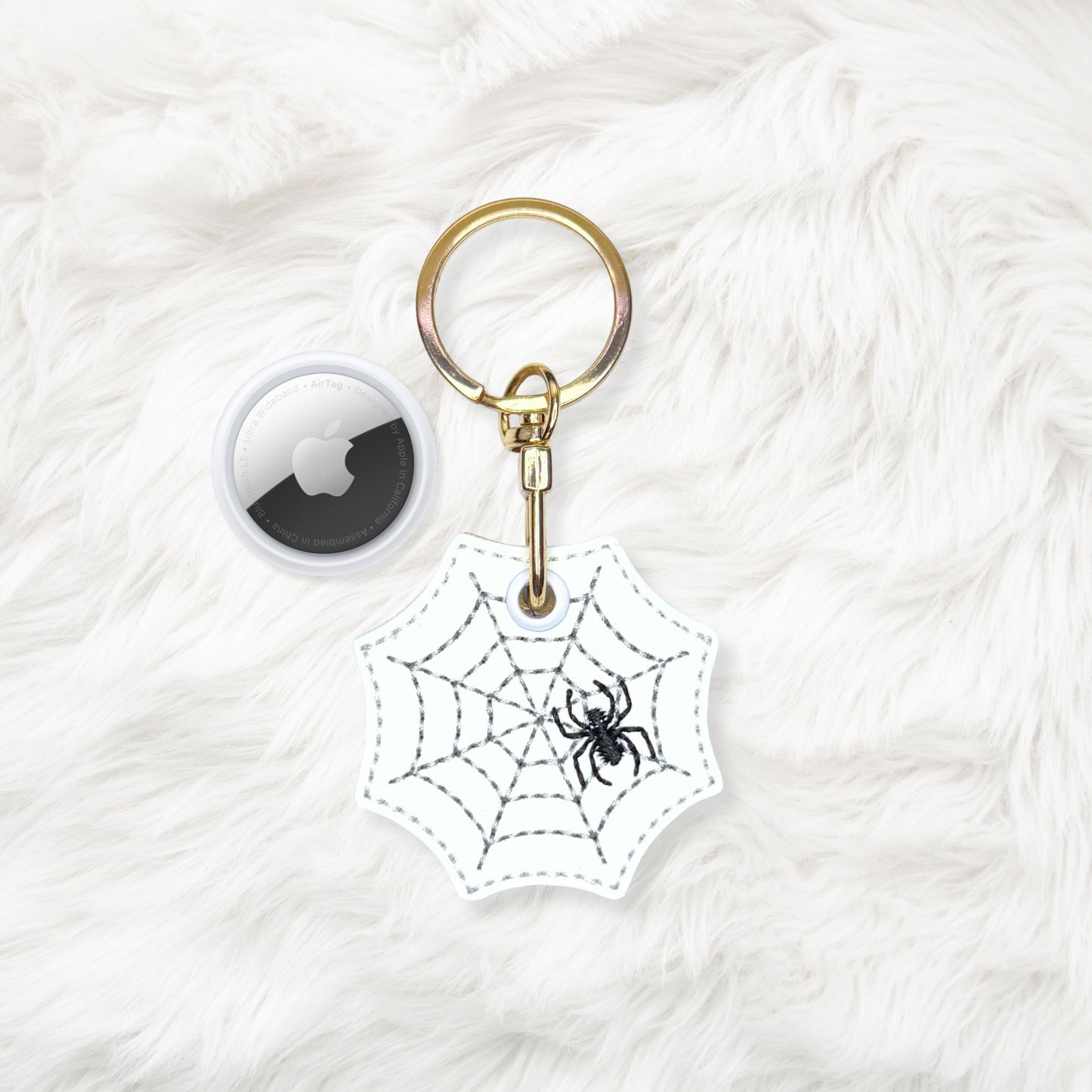ITH 4x4 Spiderweb Air Tag Holder