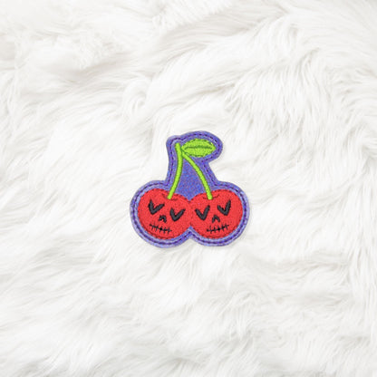 ITH 4x4 Spooky Cherries Feltie