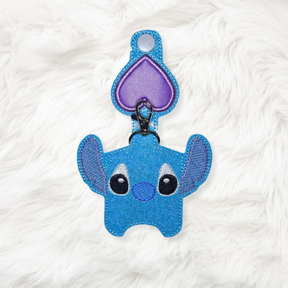 ITH 5x7 1oz Blue Alien Sanitizer Holder