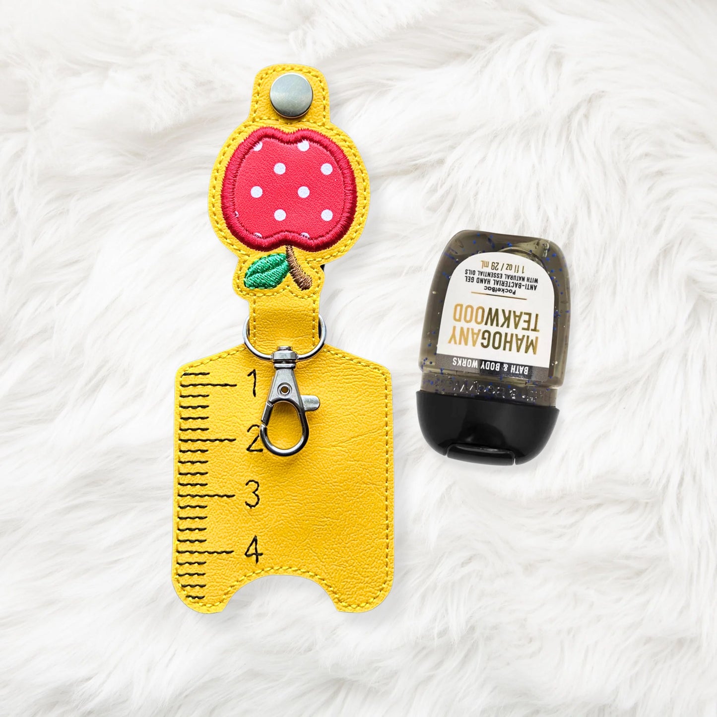 ITH 5x7 1oz Ruler Sanitizer Holder