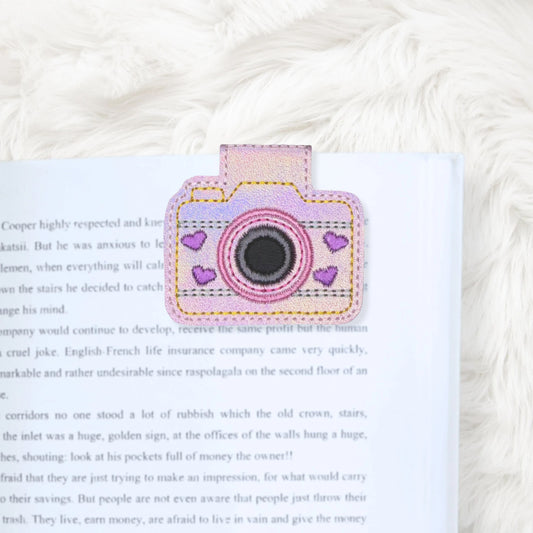 ITH 4x4 Camera Appliqué Foldover Magnetic Bookmark