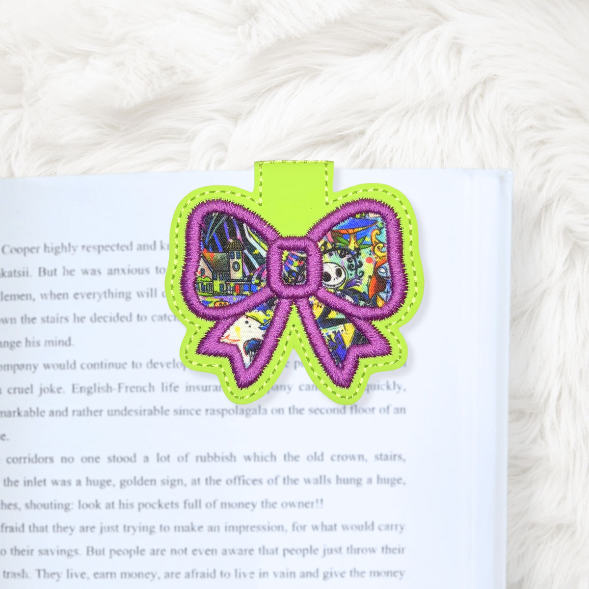 ITH 5x7 Bow Appliqué Foldover Magnetic Bookmark