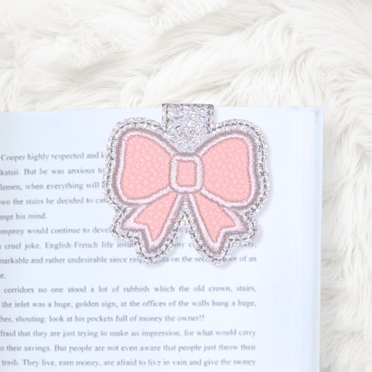 ITH 5x7 Bow Appliqué Foldover Magnetic Bookmark